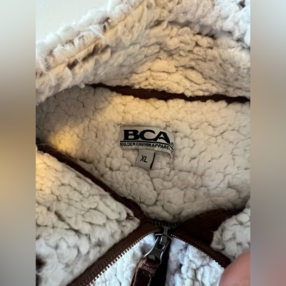 fleece jacket - Picture 2 of 3